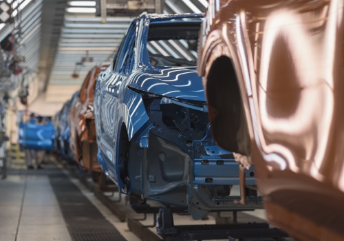 Nawet 350 tys. osób do zwolnienia w 4 lata. Branżę czeka ogromny kryzys