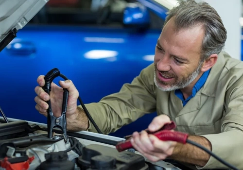 Akumulatory samochodowe kiedy wymienić i jak sprawdzić ich stan?