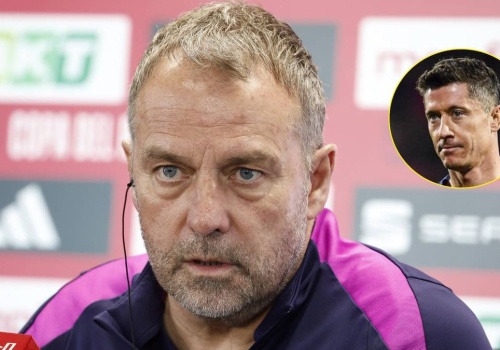 Flick nagle wspomniał o Lewandowskim. Wyłożył karty na stół