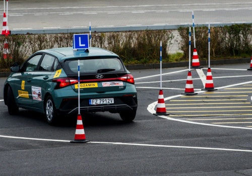 Okres próbny dla nowych kierowców? Ministerstwo potwierdza