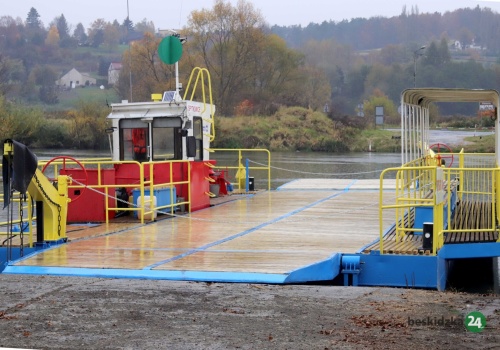 Prom „Drogowiec” znowu pływa