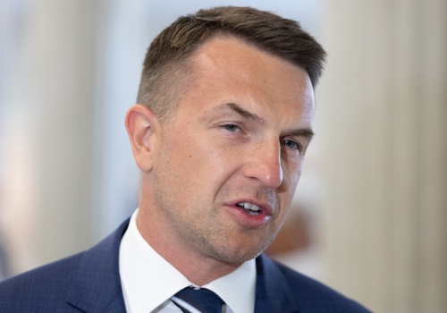 Totalna kompromitacja Szłapki ws. kamieni milowych w SAFE