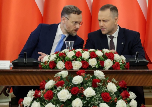 Kancelaria Prezydenta nie chciała poinformować o prezentach. Właśnie przegrała w sądzie