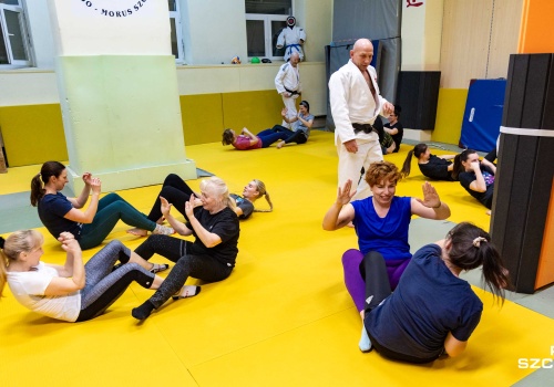 Kobiety uczą się samoobrony w szczecińskim klubie