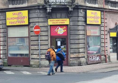 Radni chcą ciszy i bezpieczeństwa. Nocna prohibicja w Cieszynie?