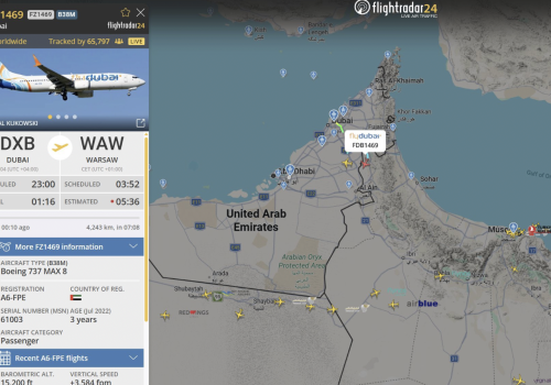 Samolot z Dubaju z Polakami na pokładzie wylądował w Warszawie! Następny jest już w drodze do Poznania