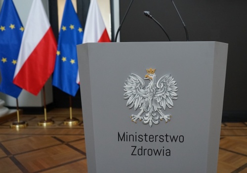 Protest przedstawicieli szpitali przed resortem zdrowia