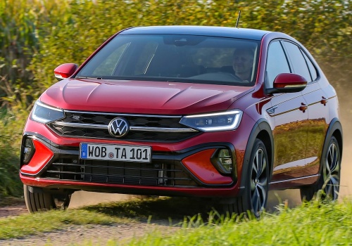 116 900 zł za topową wersję z automatem. Obniżki cen tchnęły nowe życie w niemieckiego SUV-a Coupe