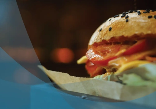 Burger King w USA wykorzysta AI do sprawdzania, czy pracownicy witają i dziękują klientom