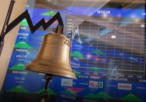 Ruchy na polskiej giełdzie. KGHM i PGE tracą najmocniej