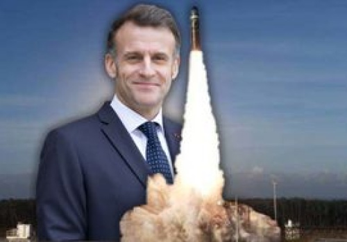 Atomowy ruch Paryża. Macron: 