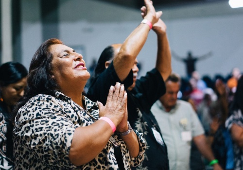 Hiszpania: biskupi ostrzegają przed nadużywaniem emocji w ruchach chrześcijańskich