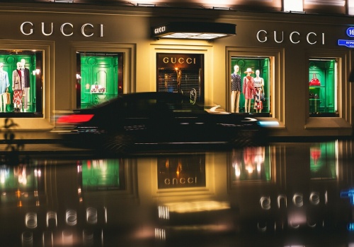 Luksus w cieniu konfliktu. Marki ograniczają działalność na Bliskim Wschodzie