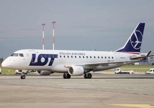 PLL LOT odwołały najbliższe rejsy do Dubaju, Rijadu i Tel Awiw
