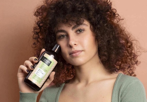 Prawdy i mity na temat mycia włosów