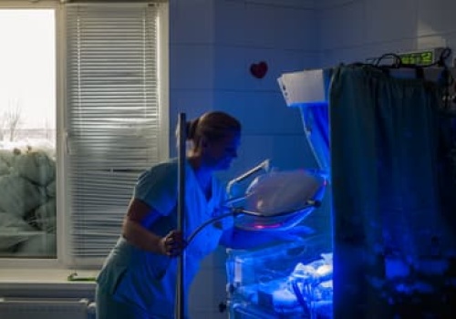 „Często jesteśmy jedyną szansą tych ludzi”. Jak Polska Misja Medyczna pomaga w Ukrainie?