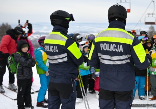 Podsumowanie ferii na Podkarpaciu. Bezpieczniej na drogach i stokach