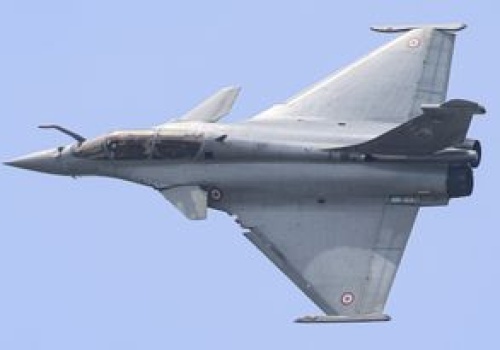 Wojna z Iranem. Do regionu dołączają maszyny mocarstwa UE