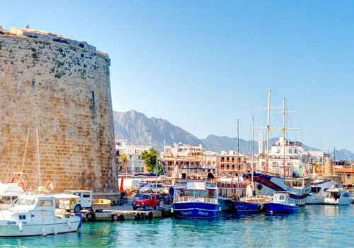 Pilny apel MSZ ws. podróży na popularną wyspę. 