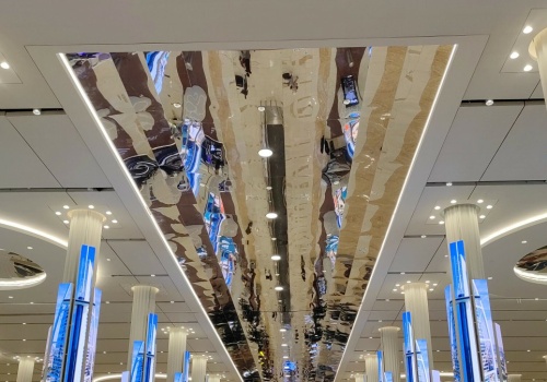 Anulowane loty i wakacje. Polacy mają problem z powrotem do kraju