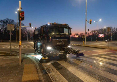 Warszawa zaczęła wielkie sprzątanie po zimie