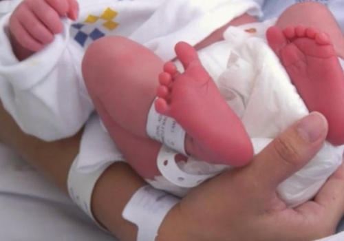 Kobieta szuka prawdy po 35 latach. „W szpitalu oddano ją obcej rodzinie”