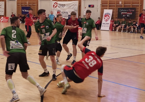 SMS w Krakowie odrabia zaległości