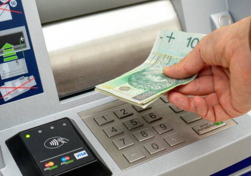 Wpłacasz taką kwotę we wpłatomacie? Możesz mieć kłopoty