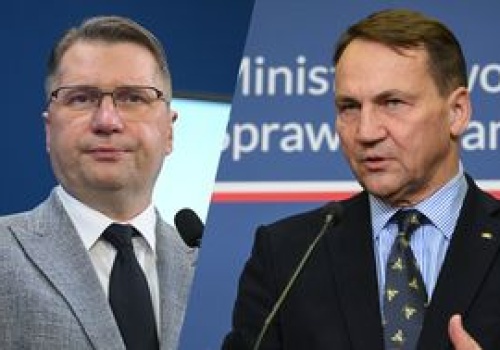 Czarnek uderza w Sikorskiego ws. ewakuacji Polaków. 