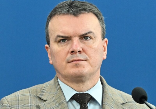 Mariusz Krystian na premiera!