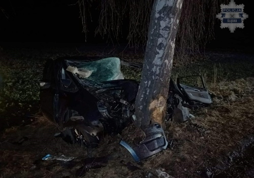 Tragiczny wypadek w Kończycach Wielkich. Nie żyje 21-letni kierowca