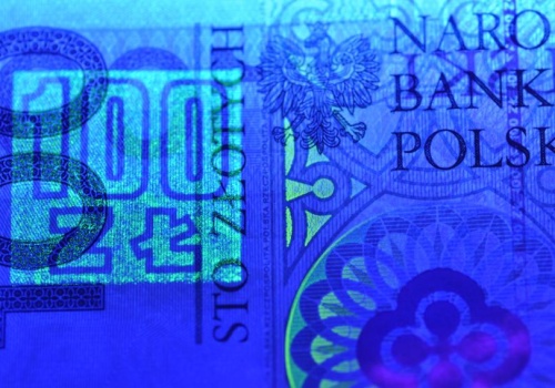 Co czeka stopy procentowe w Polsce? Decyzja RPP była niemal pewna, ale atak zmienił wszystko