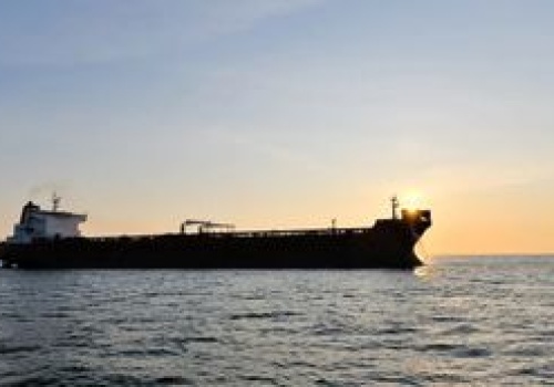 Ruch tankowców praktycznie zamarł. Ta animacja mówi wszystko