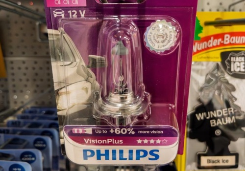 Problemy w fabryce żarówek Philips. Nawet 700 osób może stracić pracę