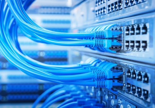 Światłowód do videocalli. Jaki wybrać i ile to kosztuje?