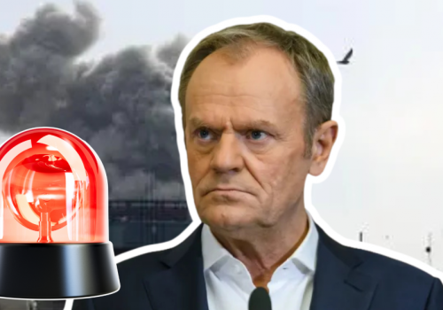 Rząd wysyła samolot ratunkowy do Omanu. Tusk: Kto nie musi, niech nie leci