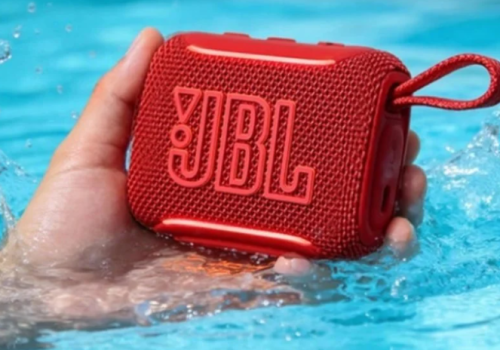 Nowy JBL GO 5 już oficjalnie. Mały głośnik z dużymi możliwościami