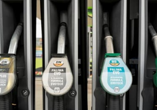 Wojna, niepewność, inflacja. Atak na Iran kolejnym wstrząsem dla gospodarki