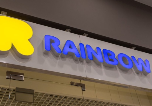 Rainbow ewakuował turystów z dwóch krajów. Podali konkretne liczby