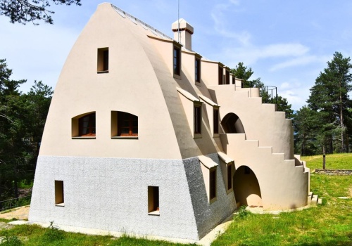 Najsłynniejsze schronisko w górach. Po 125 latach odkryli tajemnicę. Już wiadomo, kto je stworzył