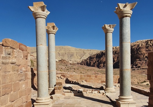Szlakiem historii marmuru. Logistyka w antycznej Palestynie a początki chrześcijaństwa