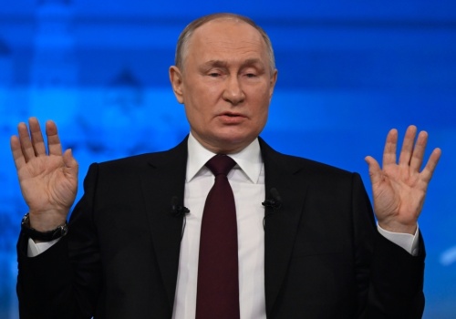 Putin unosi się na wodzie, wstrzymując dostawy gazu do Europy