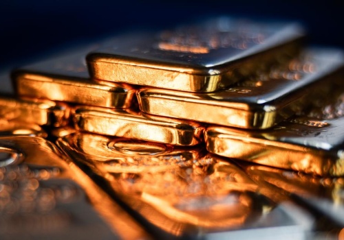 Złoto nadal drożeje pomimo umocnienia dolara