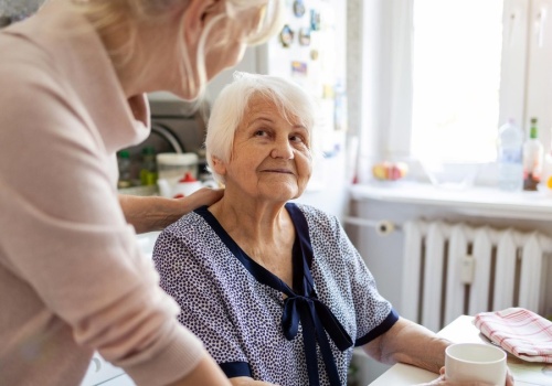 Ta grupa osób może dożyć 100 lat! Naukowcy wskazali jedną kluczową kwestię dotyczącą diety