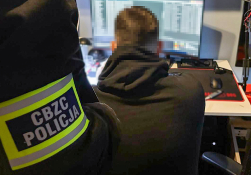 Myśleli, że są anonimowi. Policja przejęła wielką bazę cyberprzestępców