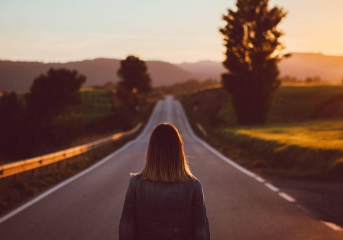 Nowy początek czy koniec? Horoskop ostrzega przed jednym wyborem