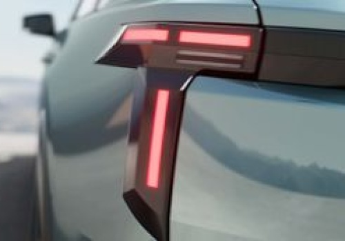 Dacia Striker w oficjalnej zapowiedzi. Debiut już za kilka dni