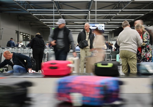 Co zrobić, jeśli masz wykupioną wycieczkę do regionu objętego konfliktem? Najważniejsze informacje dla podróżnych