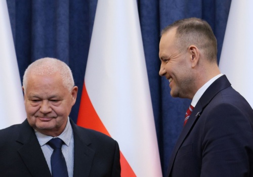 NBP notuje wielomiliardowe straty, skąd więc pieniądze na SAFE 0 proc.? Każdy błąd to pułapka