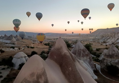 Nie musisz jechać do Kapadocji. Wyjątkowe show już wkrótce w Warszawie